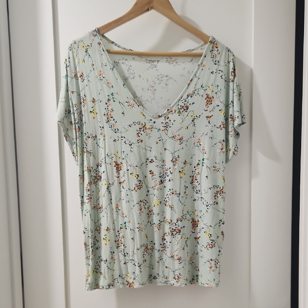 LOFT Mint Floral Short Sleeve Tee